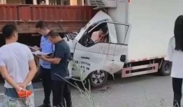 莆田最新爆料车祸,悲剧瞬间，生命消逝，引发社会关注